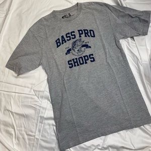 Bass Pro Shops Gray Tee Shirt